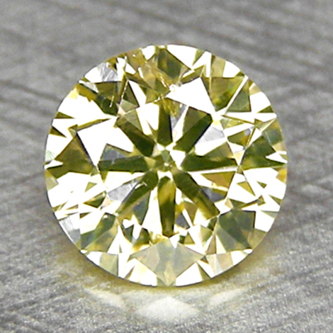 Farbdiamant, Brillant (0,38 ct.) aus Afrika Farbdiamant, Brillant (0,38 ct.) aus Afrika